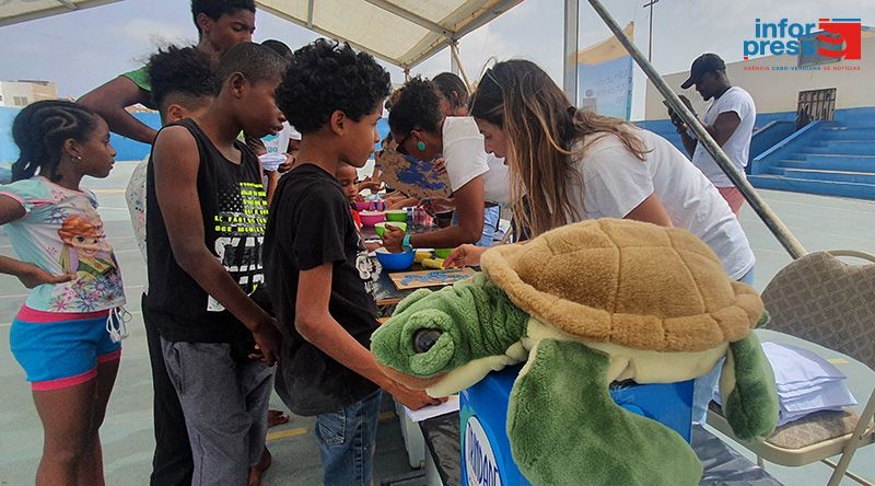 Boa Vista: Projecto Tartaruga leva celebração do Dia Mundial da Tartaruga Marinha a crianças do Rabil