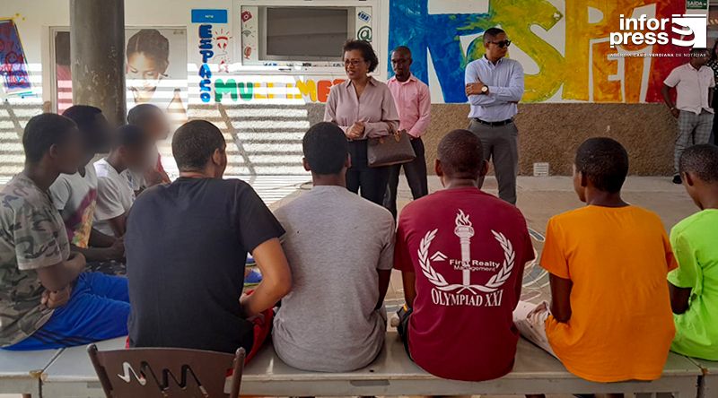 Dia da Família: Ministra da Justiça leva mensagem de conforto aos internos do Centro Orlando Pantera