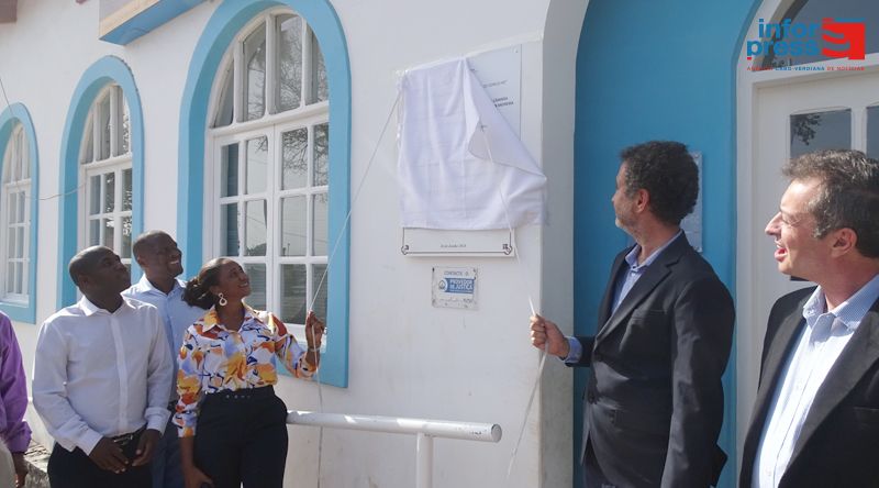 Câmara da Ribeira Grande de Santiago inaugura quatro sistemas fotovoltaicos