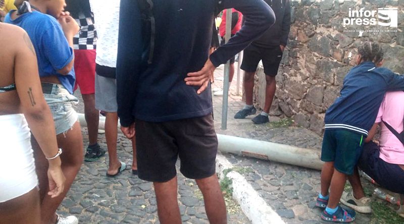 São Vicente: EDEC removeu poste de electricidade que atingiu jovem durante desfile de mandingas