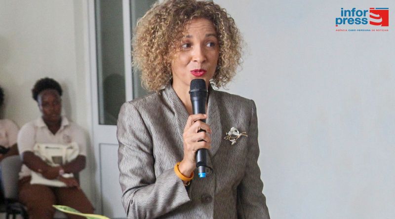 Primeira-dama acredita que Cabo Verde está a dar “bom combate” ao abuso sexual de menores