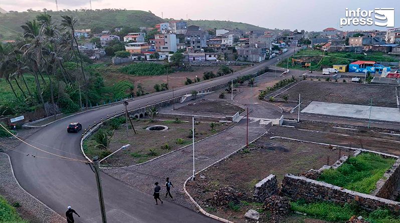 São Miguel quer criar rede de formação contínua assente na investigação e partilha pedagógica