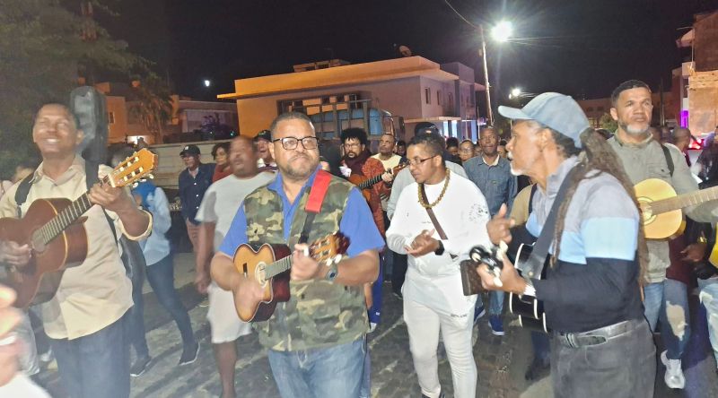 São Vicente: Associação Ponta d'Pom assinala 35.º aniversário com serenata e actividades culturais e sociais