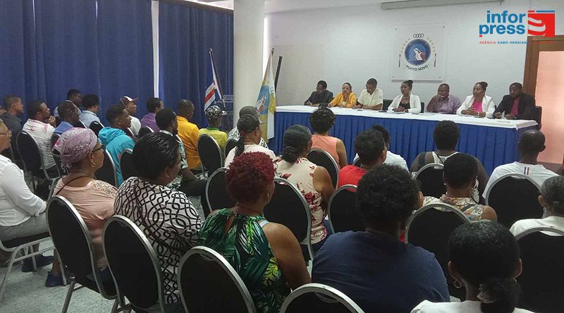 Porto Novo: Trabalhadores do saneamento passam a usufruir salário mínimo com efeito retroativo a partir de Janeiro