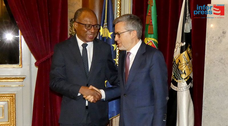 Portugal: PM e presidente da Câmara Municipal de Lisboa reforçam laços e debatem projectos de inovação