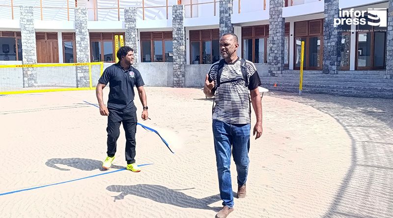 Porto Novo/Voleibol:  Equipa da federação realiza visita técnica à arena do Hotel Beach Voleybal Resort